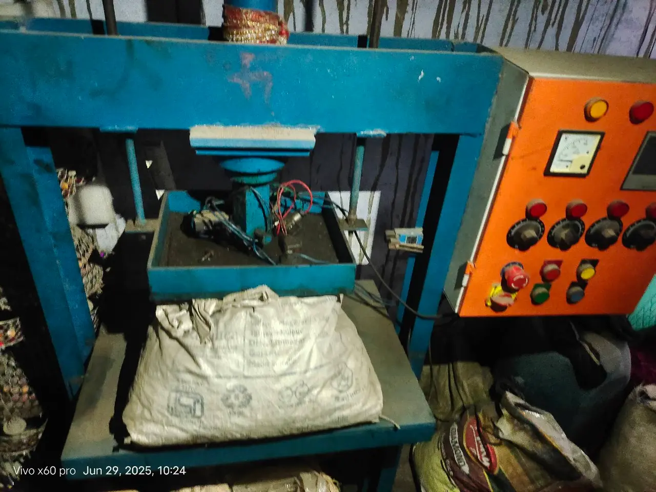 selling my slipper making machine