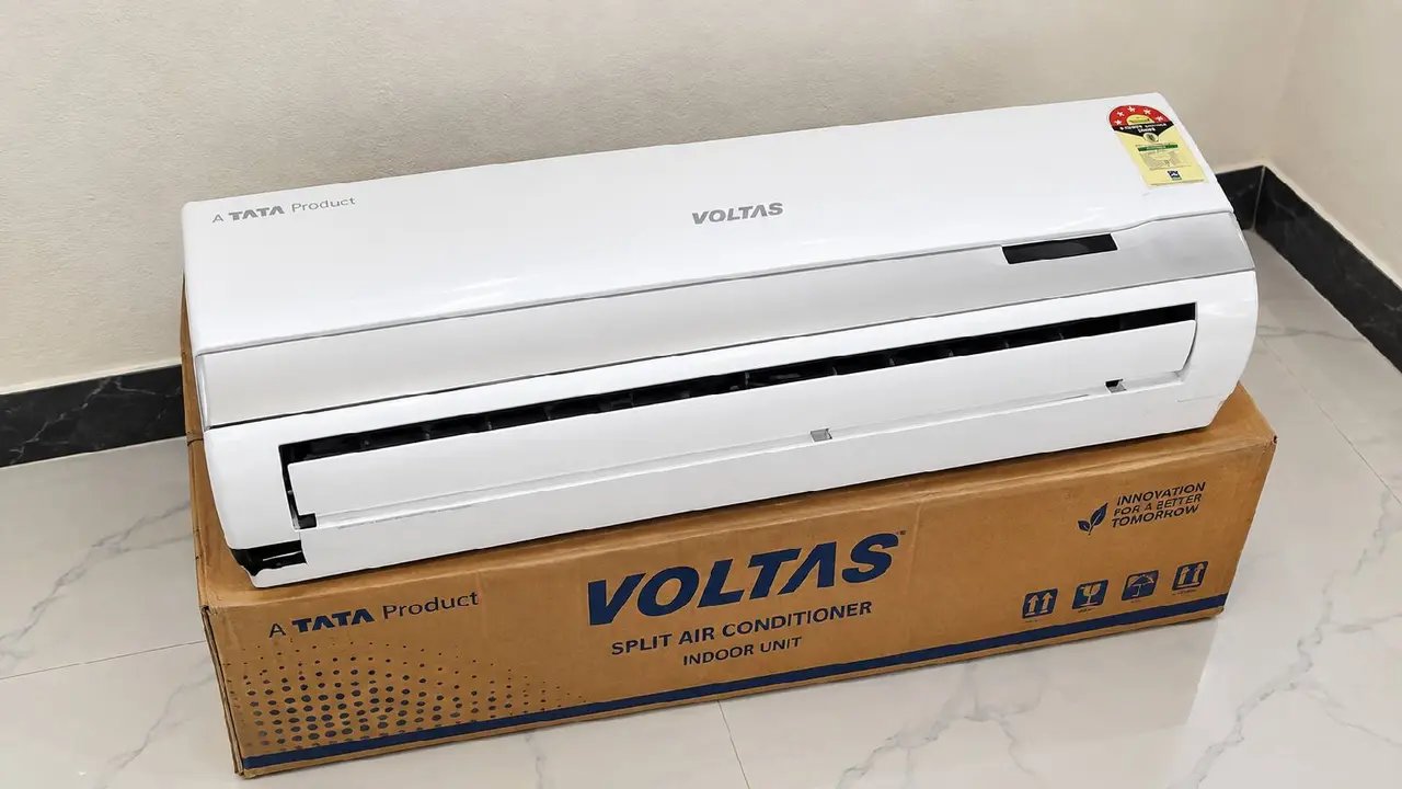 ❄️ Voltas 1.5 Ton Non-Inverter Split ACPowerful Coo